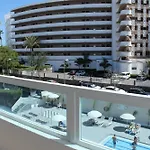 Fayna Apartments 4*
