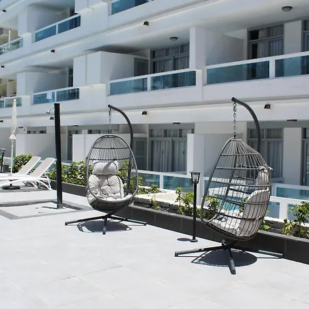 Fayna Apartments Апарт-готель