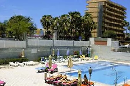 Fayna Lejlighedshotel