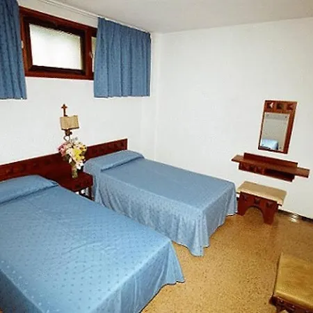 Fayna Hotel apartamentowy 2*