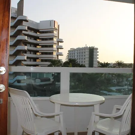 Fayna Playa del Ingles (Gran Canaria)