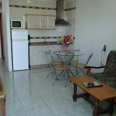 Fayna 4*
