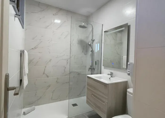 Fayna 普拉亚戴尔雷安格莱斯