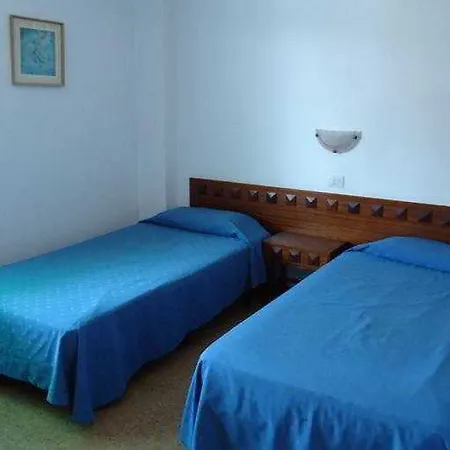 Apart-hotel Fayna 2*